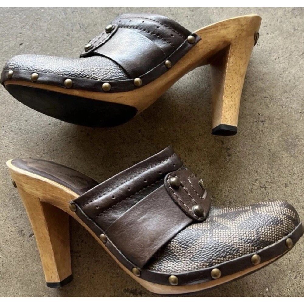 Michael Kors Leather Studd Wood clogs Luggage Brown Platform Heels Womens Size 4